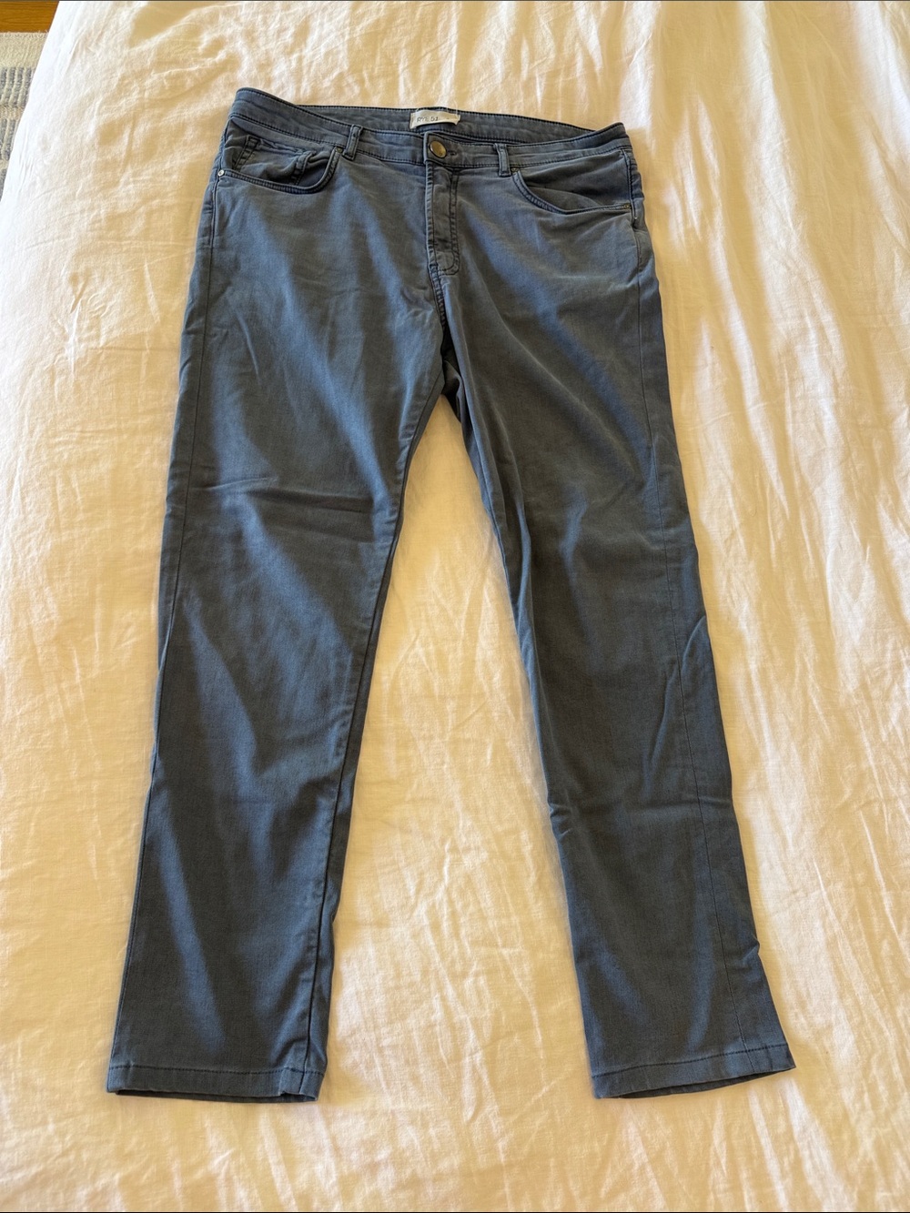 Men's Straight-Leg Jeans in Slate Blue